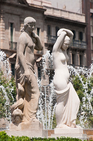 Placa de Catalunya, Barcelona, Katalonien, Spanien